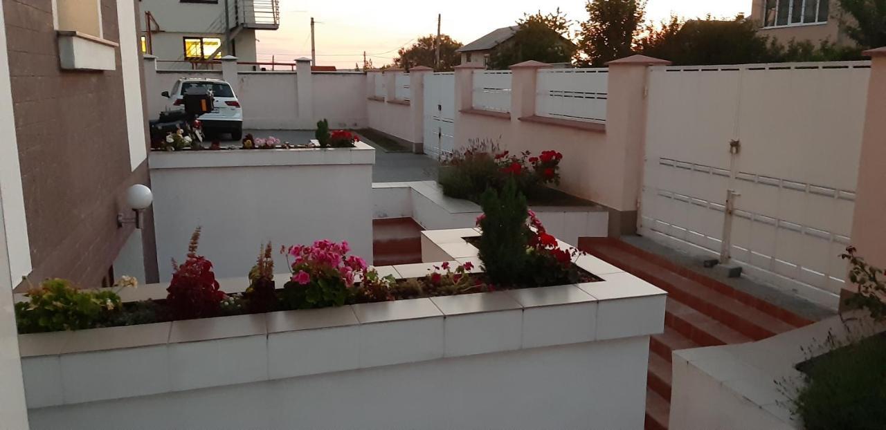 Vila Family Cricova Extérieur photo